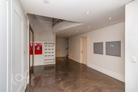 Image 28 - 229463